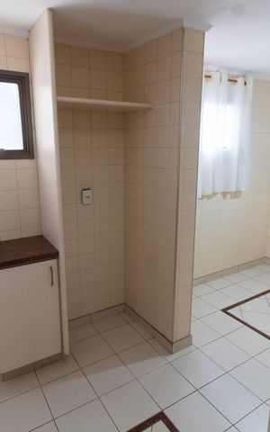 Apartamento à venda com 156m², 3 quartos e 1 vaga Apartamento à venda com 156m², 3 quartos e 1 vagaCozinha