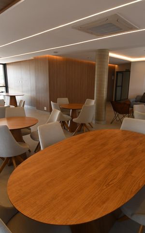 Apartamento à venda com 58m², 2 quartos e 2 vagasÁrea comum - Salão de festas