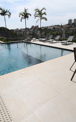 Apartamento à venda com 58m², 2 quartos e 2 vagasÁrea comum - Piscina