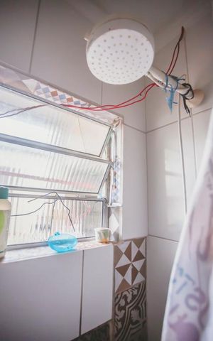 Apartamento à venda com 80m², 2 quartos e sem vaga Apartamento à venda com 80m², 2 quartos e sem vagaBanheiro de serviço