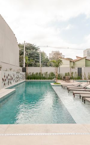 Apartamento para alugar com 65m², 2 quartos e 1 vaga Apartamento para alugar com 65m², 2 quartos e 1 vagaÁrea comum - Piscina
