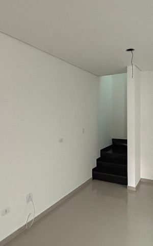 Apartamento à venda com 105m², 2 quartos e 1 vaga Apartamento à venda com 105m², 2 quartos e 1 vagaSala/Cozinha