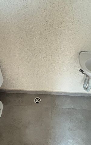 Apartamento à venda com 105m², 2 quartos e 1 vaga Apartamento à venda com 105m², 2 quartos e 1 vagaCobertura - Banheiro