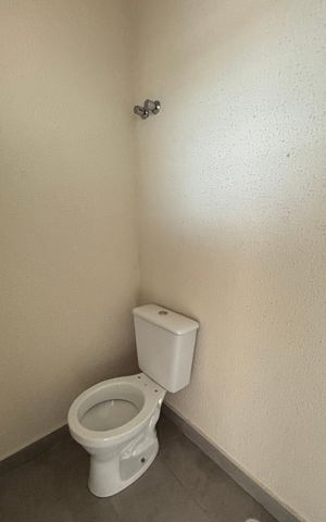 Apartamento à venda com 105m², 2 quartos e 1 vaga Apartamento à venda com 105m², 2 quartos e 1 vagaCobertura - Banheiro