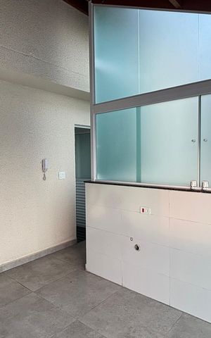 Apartamento à venda com 105m², 2 quartos e 1 vaga Apartamento à venda com 105m², 2 quartos e 1 vagaCobertura
