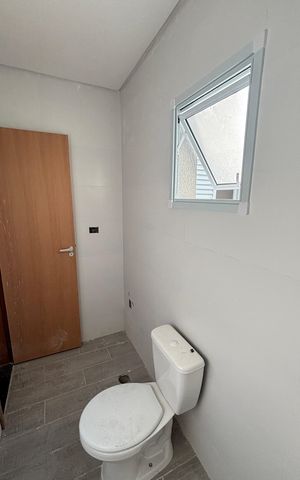 Apartamento à venda com 58m², 2 quartos e 1 vaga Apartamento à venda com 58m², 2 quartos e 1 vagaBanheiro Social