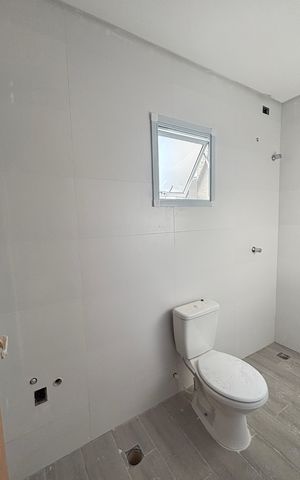 Apartamento à venda com 58m², 2 quartos e 1 vaga Apartamento à venda com 58m², 2 quartos e 1 vagaBanheiro Social