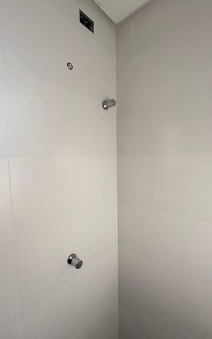 Apartamento à venda com 58m², 2 quartos e 1 vaga Apartamento à venda com 58m², 2 quartos e 1 vagaBanheiro Social