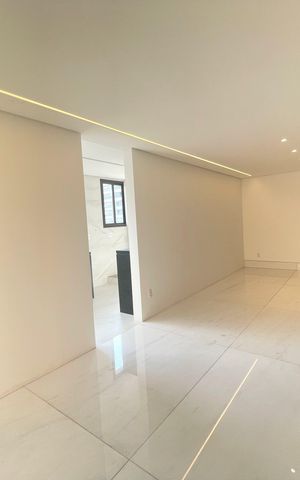 Apartamento à venda com 220m², 3 quartos e 3 vagasSala