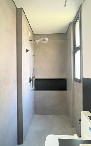 Apartamento à venda com 220m², 3 quartos e 3 vagasBanheiro da Suíte 1