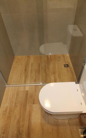 Casa à venda com 160m², 2 quartos e 2 vagasBanheiro