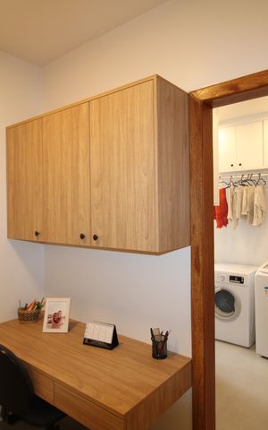 Casa à venda com 160m², 2 quartos e 2 vagasEscritório