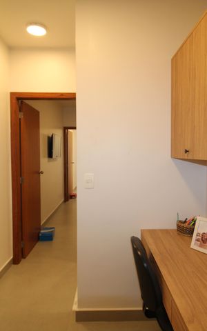 Casa à venda com 160m², 2 quartos e 2 vagasEscritório