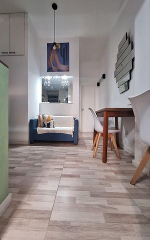 Apartamento à venda com 28m², 1 quarto e sem vaga Apartamento à venda com 28m², 1 quarto e sem vagaSala