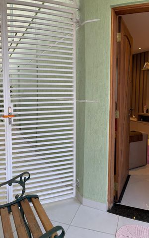 Casa à venda com 192m², 3 quartos e 3 vagas Casa à venda com 192m², 3 quartos e 3 vagasÁrea Externa