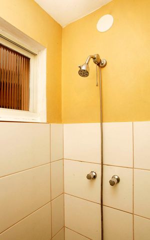 Apartamento à venda com 98m², 3 quartos e sem vagaBanheiro 1