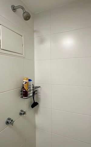 Apartamento para alugar com 33m², 1 quarto e sem vaga Apartamento para alugar com 33m², 1 quarto e sem vagaBanheiro