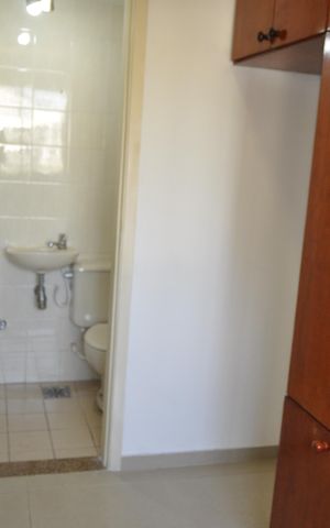 Apartamento à venda com 85m², 2 quartos e 2 vagasQuarto de Serviço