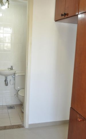 Apartamento à venda com 85m², 2 quartos e 2 vagasQuarto de Serviço