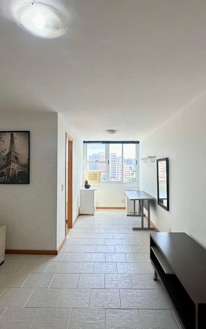 Apartamento à venda com 45m², 1 quarto e sem vaga Apartamento à venda com 45m², 1 quarto e sem vagaSala