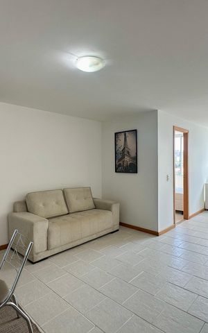 Apartamento à venda com 45m², 1 quarto e sem vaga Apartamento à venda com 45m², 1 quarto e sem vagaSala