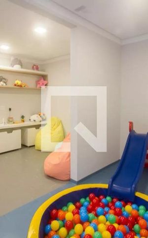 Apartamento à venda com 32m², 2 quartos e 1 vaga Apartamento à venda com 32m², 2 quartos e 1 vagaÁrea comum - Brinquedoteca
