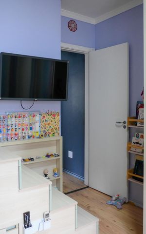 Casa à venda com 197m², 3 quartos e 4 vagas Casa à venda com 197m², 3 quartos e 4 vagasQuarto 3