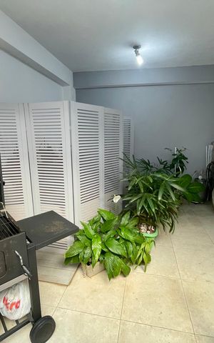 Casa à venda com 148m², 2 quartos e 2 vagas Casa à venda com 148m², 2 quartos e 2 vagasChurrasqueira