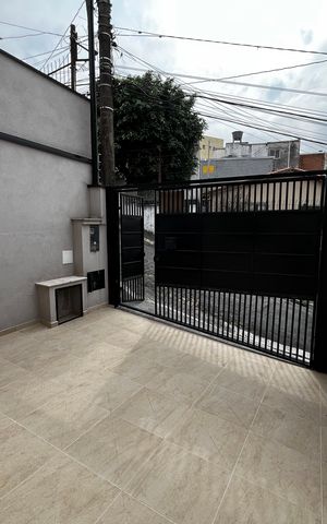 Casa à venda com 100m², 3 quartos e 2 vagasGaragem