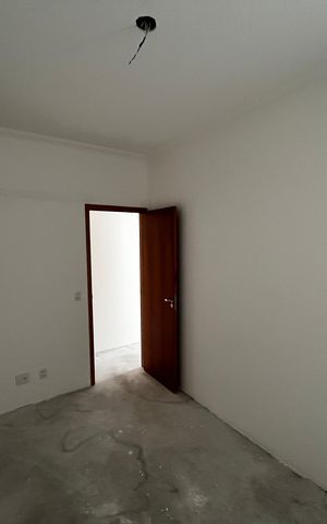 Casa à venda com 100m², 3 quartos e 2 vagasQuarto 2