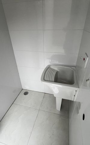 Casa à venda com 100m², 3 quartos e 2 vagasÁrea de Serviço