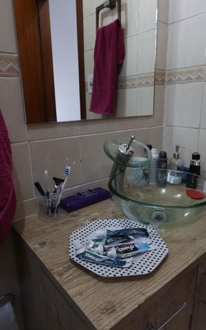 Casa à venda com 240m², 3 quartos e 4 vagasBanheiro da Suíte 1