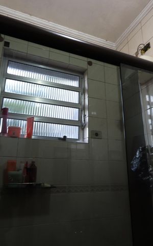 Casa à venda com 240m², 3 quartos e 4 vagasBanheiro da Suíte 1