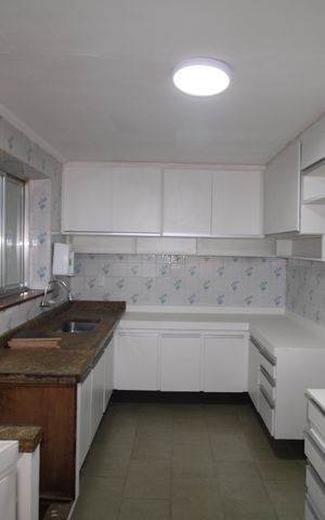 Apartamento à venda com 100m², 3 quartos e sem vagaCozinha
