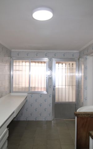 Apartamento à venda com 100m², 3 quartos e sem vagaCozinha