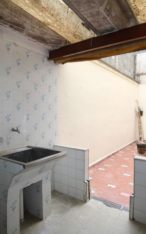 Apartamento à venda com 100m², 3 quartos e sem vagaÁrea de Serviço