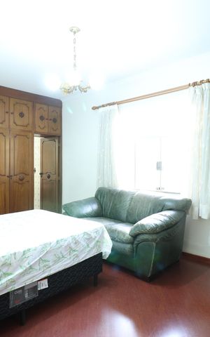 Casa à venda com 1500m², 4 quartos e 5 vagasSuíte 1