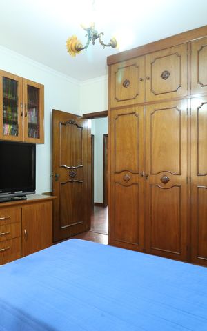 Casa à venda com 1500m², 4 quartos e 5 vagasQuarto