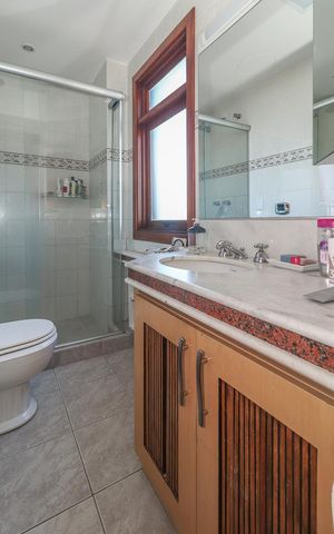 Apartamento à venda com 120m², 2 quartos e 1 vagaBanheiro da Suíte