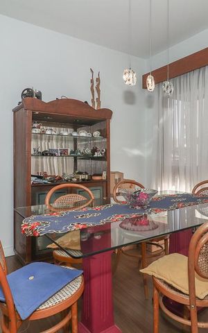 Apartamento à venda com 120m², 2 quartos e 1 vagaSala