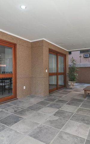 Apartamento à venda com 120m², 2 quartos e 1 vagaÁrea comum