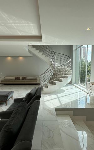 Casa para alugar com 412m², 4 quartos e 4 vagas Casa para alugar com 412m², 4 quartos e 4 vagasSala