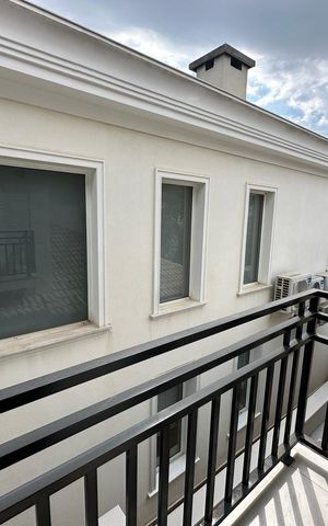 Casa para alugar com 412m², 4 quartos e 4 vagas Casa para alugar com 412m², 4 quartos e 4 vagasSacada