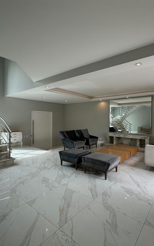 Casa para alugar com 412m², 4 quartos e 4 vagas Casa para alugar com 412m², 4 quartos e 4 vagasSala