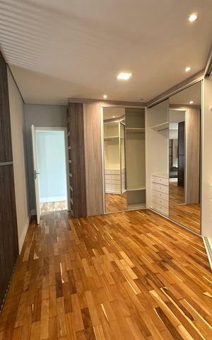 Casa para alugar com 412m², 4 quartos e 4 vagas Casa para alugar com 412m², 4 quartos e 4 vagasSuíte 3