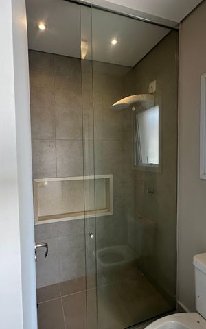 Casa para alugar com 412m², 4 quartos e 4 vagas Casa para alugar com 412m², 4 quartos e 4 vagasBanheiro Social