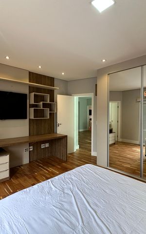 Casa para alugar com 412m², 4 quartos e 4 vagas Casa para alugar com 412m², 4 quartos e 4 vagasSuíte 1