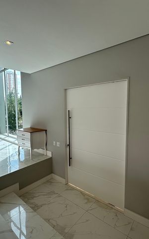 Casa para alugar com 412m², 4 quartos e 4 vagas Casa para alugar com 412m², 4 quartos e 4 vagasSala
