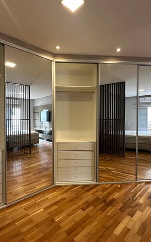 Casa para alugar com 412m², 4 quartos e 4 vagas Casa para alugar com 412m², 4 quartos e 4 vagasSuíte 3