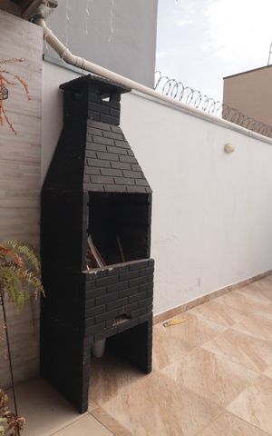 Casa à venda com 293m², 4 quartos e 6 vagasÁrea de Serviço